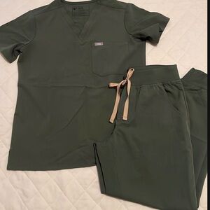Figs Olive Green Scrub Set
